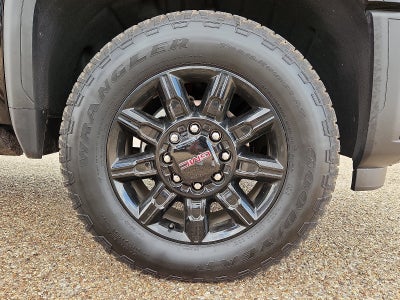 2025 GMC Sierra 2500 HD AT4
