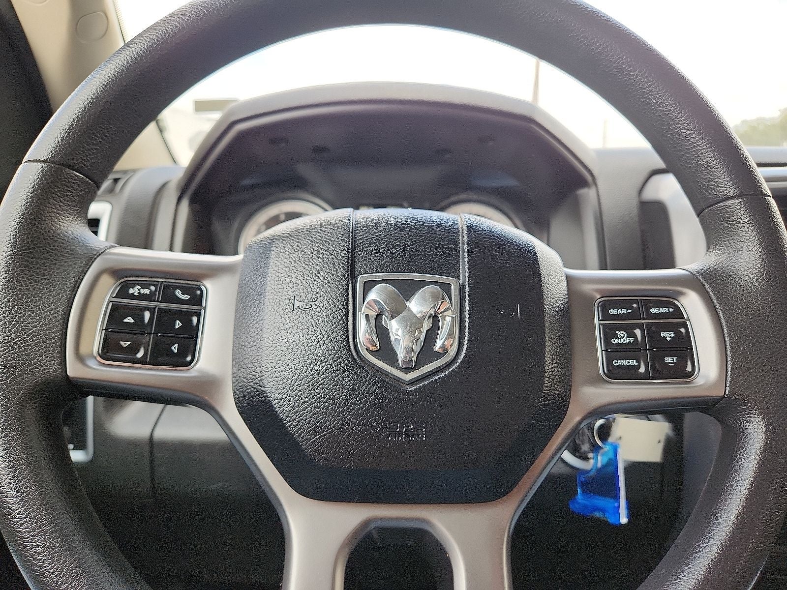 2024 RAM 1500 SLT