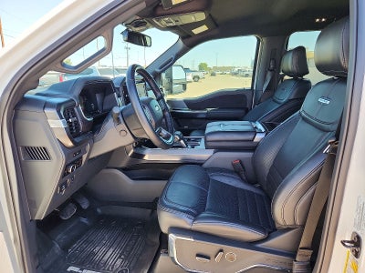 2025 Ford F-150 Platinum