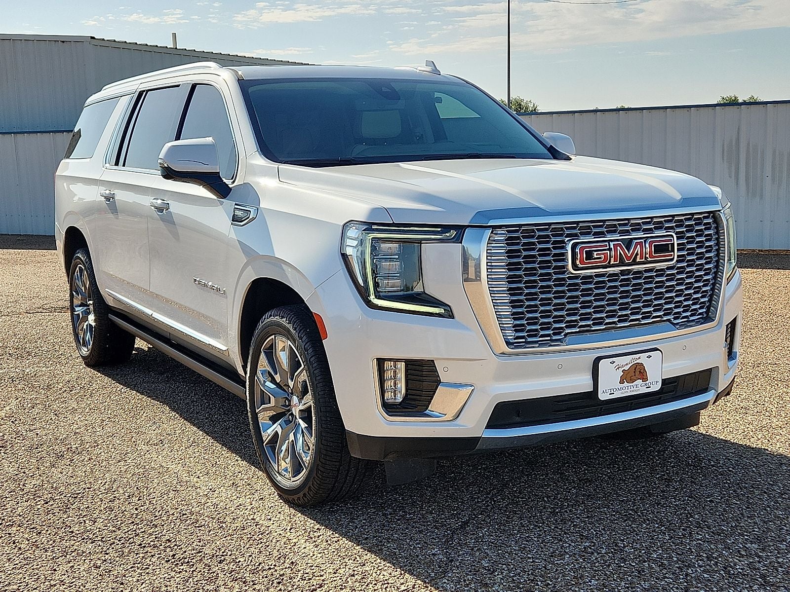 2022 GMC Yukon XL Denali