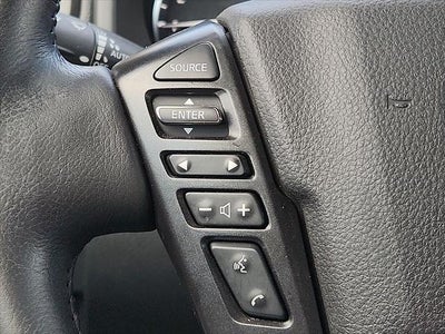 2023 Nissan Titan SV