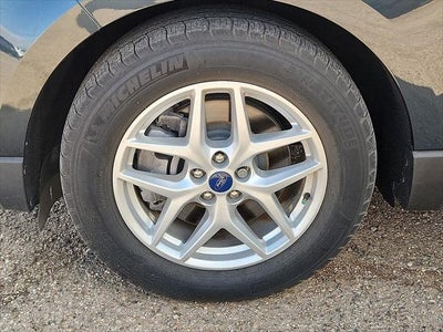 2022 Ford Edge SE