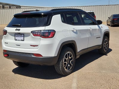2025 Jeep Compass Trailhawk