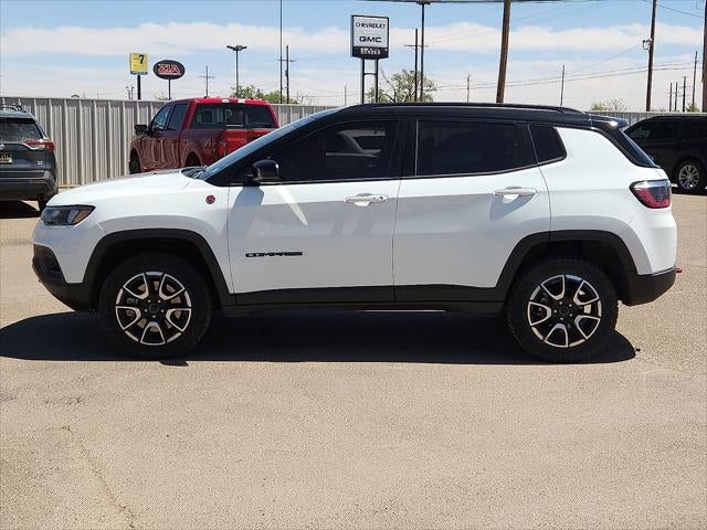 2025 Jeep Compass Trailhawk