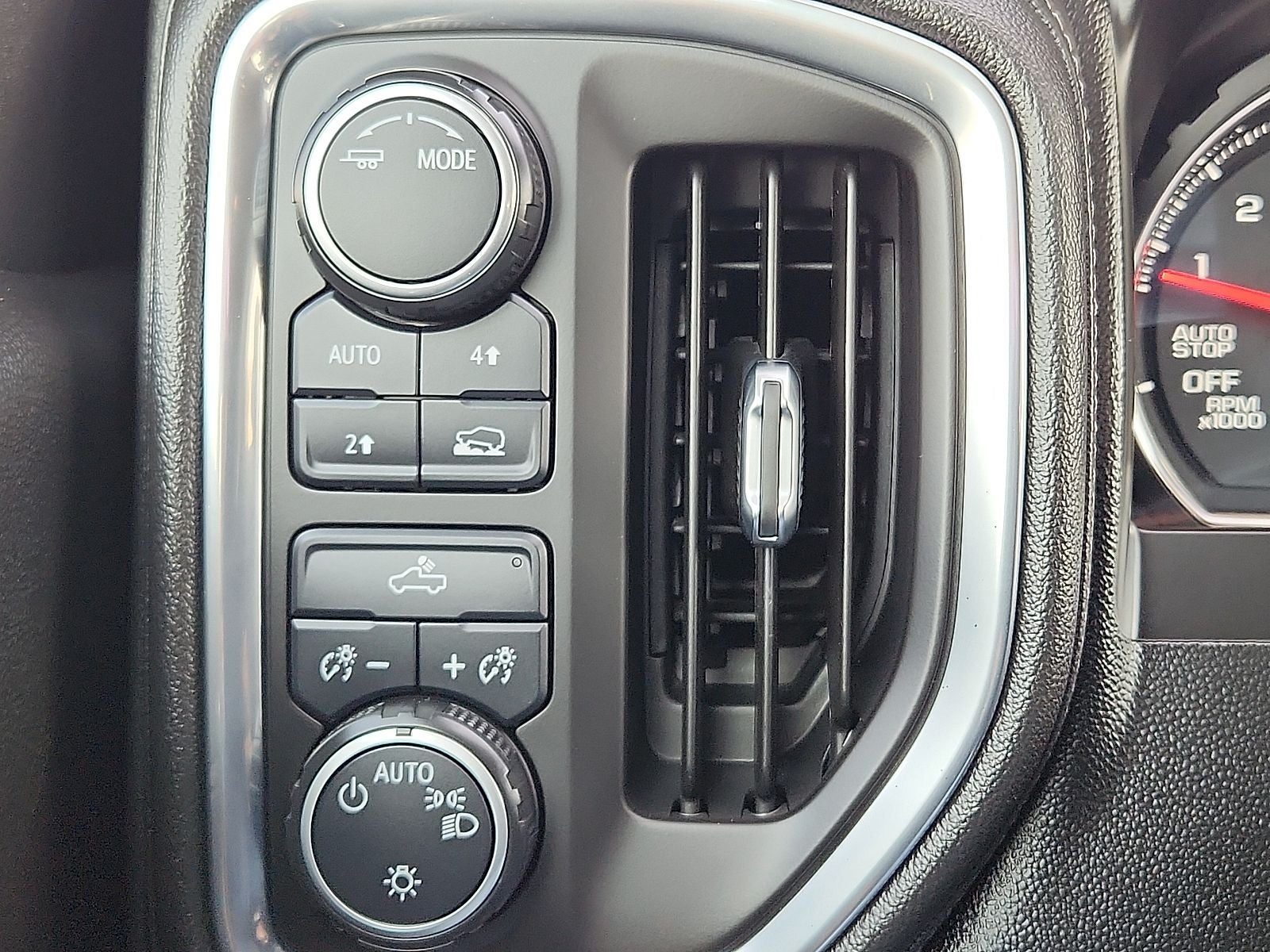 2020 Chevrolet Silverado LT Texas Edition