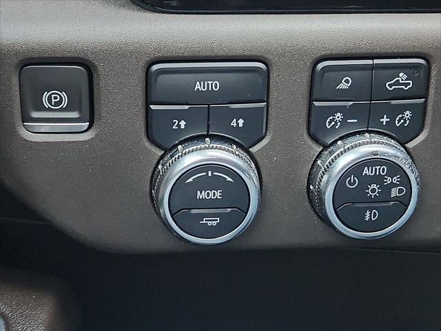 2024 GMC Sierra SLT