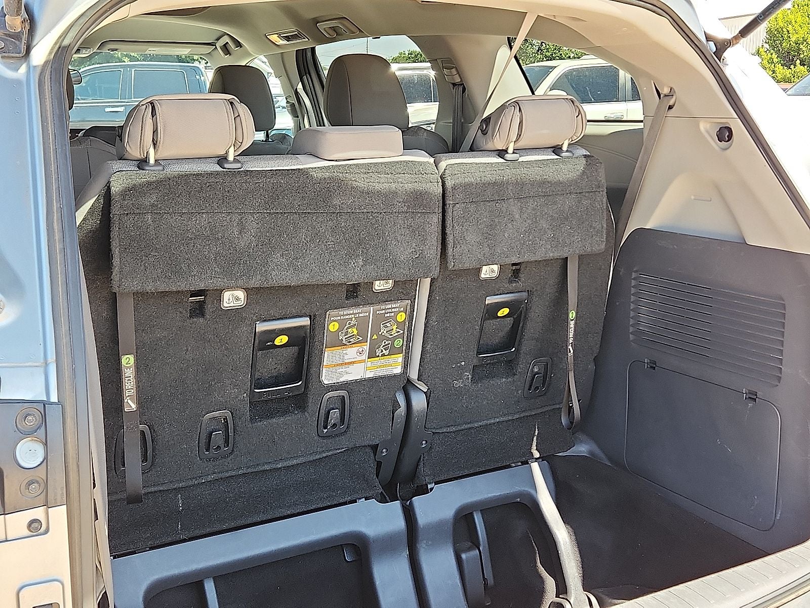 2021 Toyota Sienna LE 8 Passenger